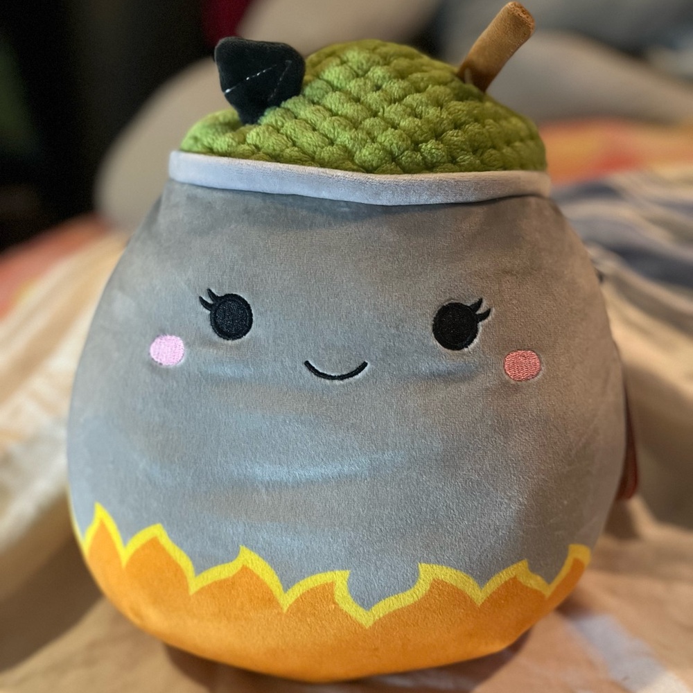 NWT Halloween Squishmallows 2021 - Johanna The Witches Brew Cauldron, S10 #1363